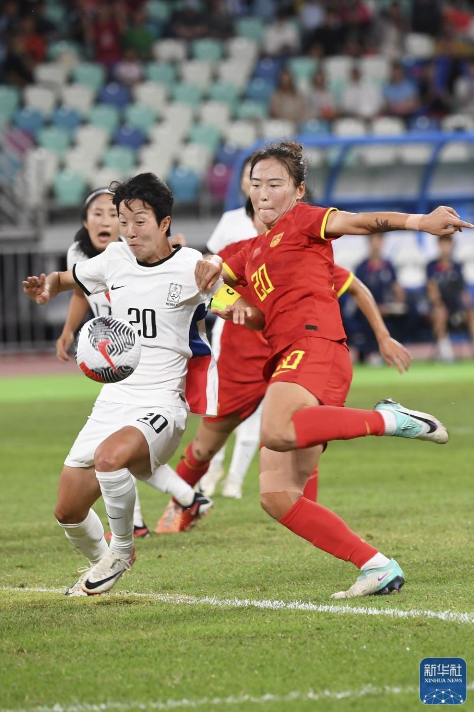 我国女足选手在国际舞台上实现突破(女足入选)